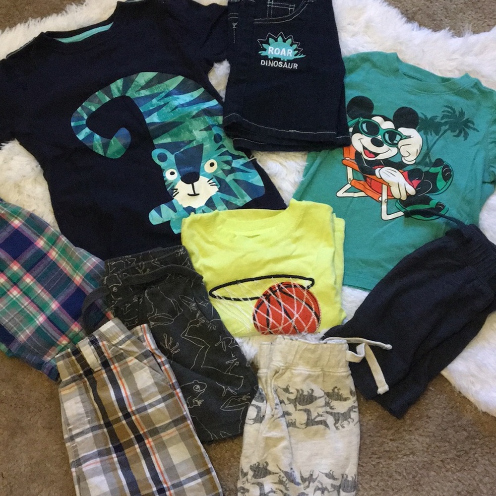 2T shirts and pants